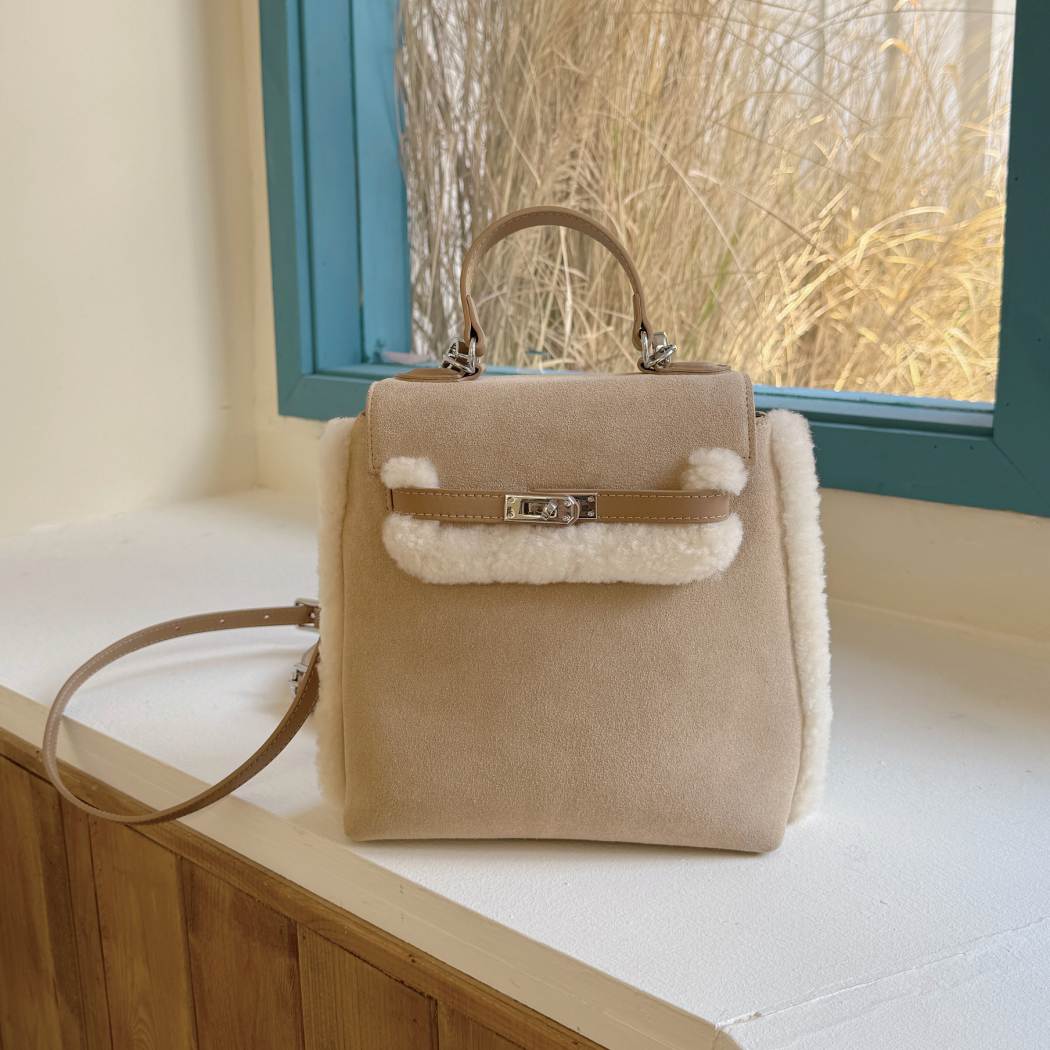 AUSTRALIAN SHEPHERD® Kenny Fluffy Wool Adjustable Strap Shoulder Bag ASA 034