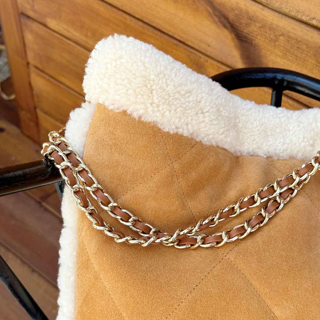 AUSTRALIAN SHEPHERD® Women's Suede Shearling Shoulder Bag ASA 037