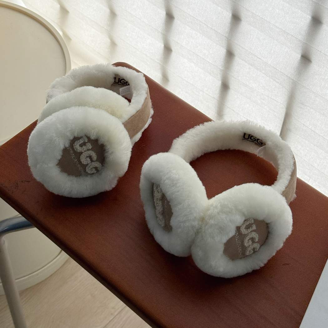 AUSTRALIAN SHEPHERD® Kids UGG Sheepskin Wool Cloud Earmuffs ASA 040