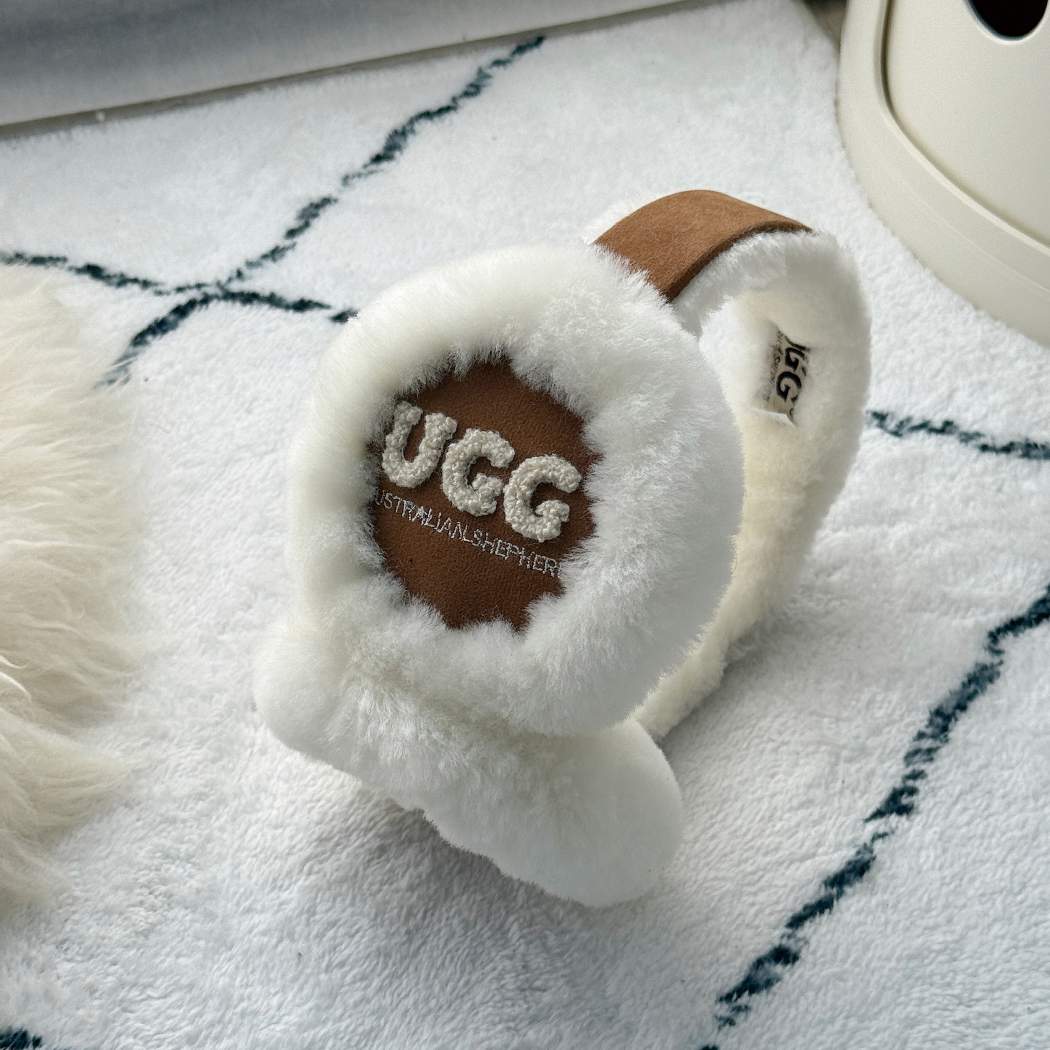 AUSTRALIAN SHEPHERD® Kids UGG Sheepskin Wool Cloud Earmuffs ASA 040