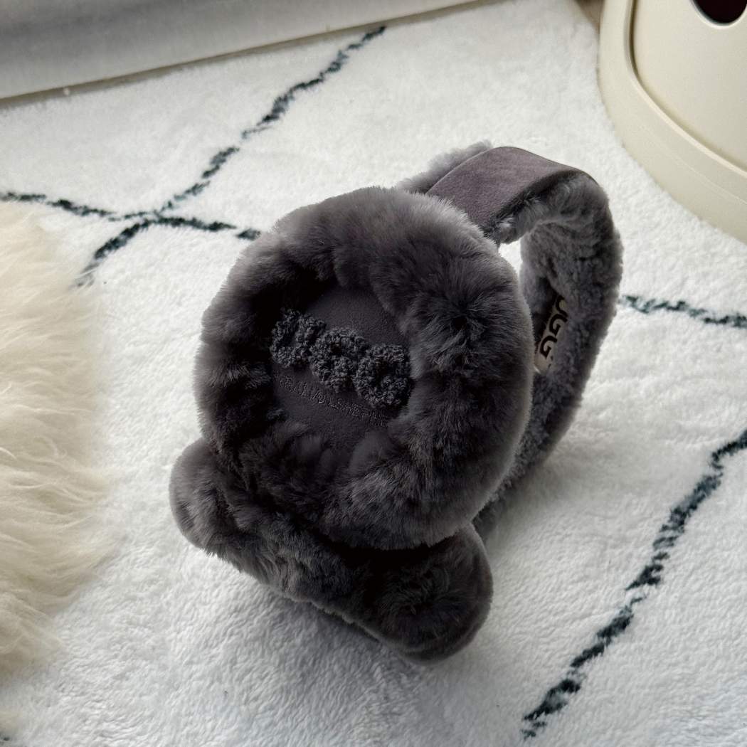 AUSTRALIAN SHEPHERD® Kids UGG Sheepskin Wool Cloud Earmuffs ASA 040