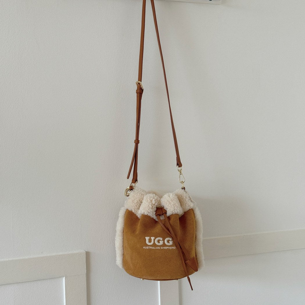 AUSTRALIAN SHEPHERD® Women Fluffy Wool Shoulder Bucket Bag ASA 054