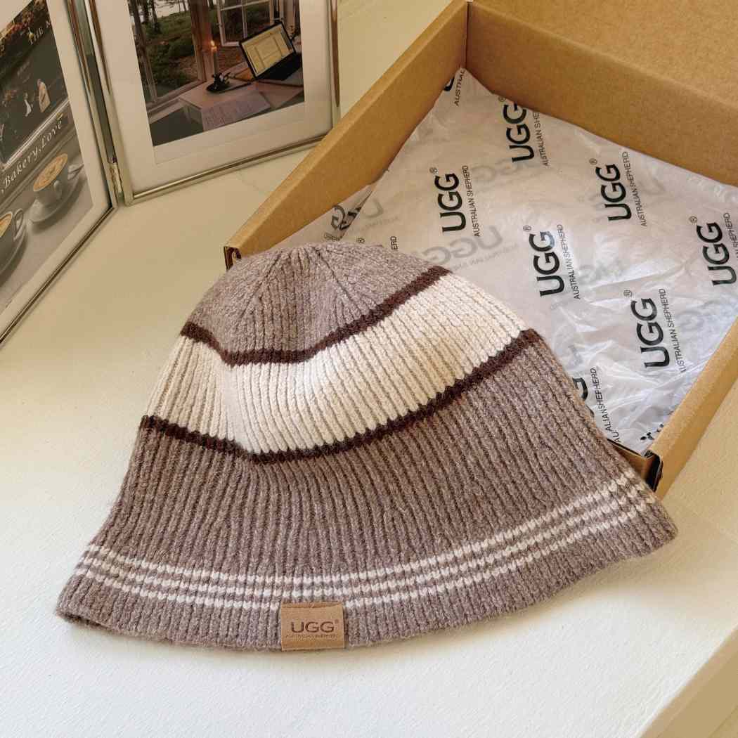 AUSTRALIAN SHEPHERD® Knit Bucket Hat Musi ASA 058