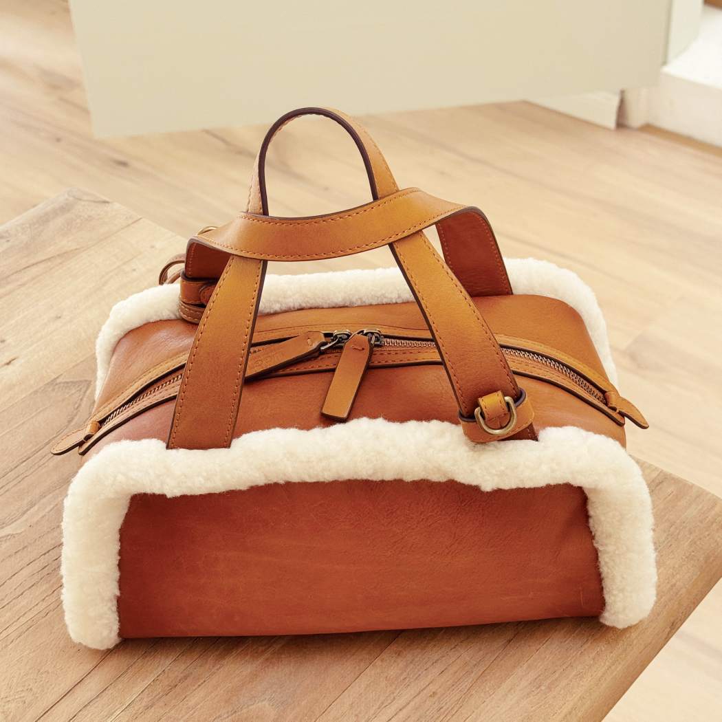 AUSTRALIAN SHEPHERD® Women Frothie Barrel Leather & Wool Crossbody Tote Bag ASA 066