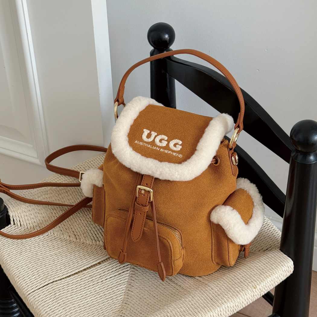 AUSTRALIAN SHEPHERD® Women Braxton Cow Suede Wool Drawstring Backpack ASA 076