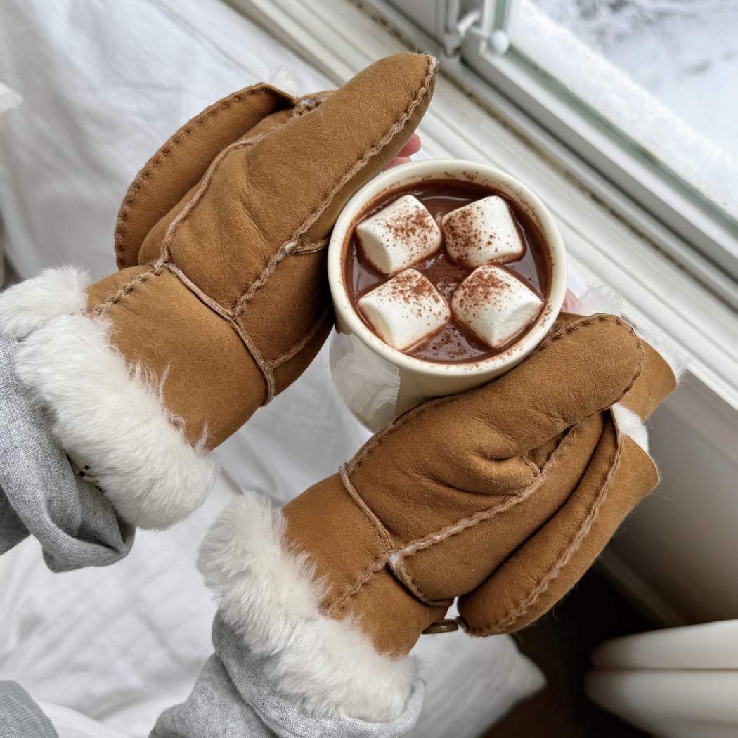 AUSTRALIAN SHEPHERD® Merra Sheepskin Flip-Top Mittens ASZ 054