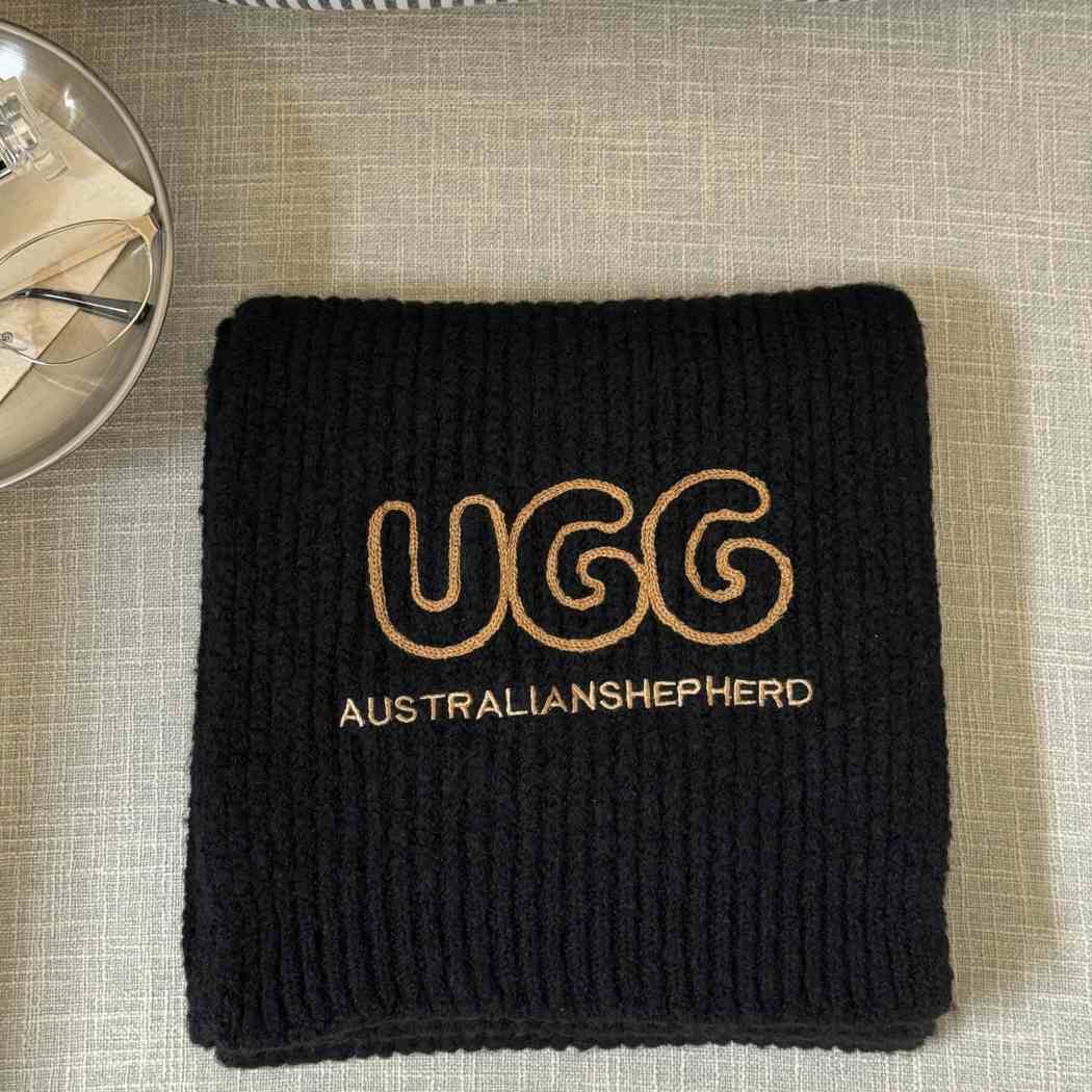 AUSTRALIAN SHEPHERD® 100% Wool Scarf Velin AS 8013