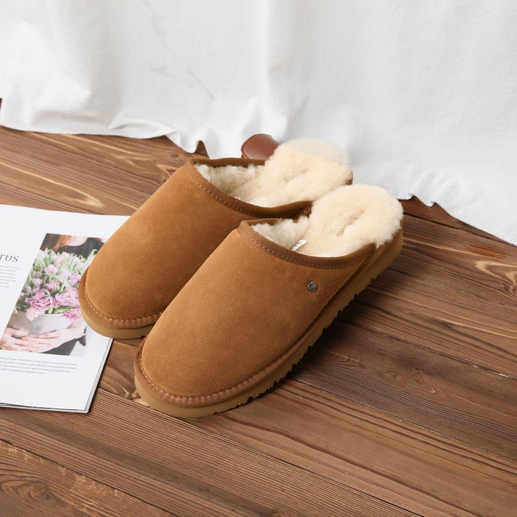 DK UGG Men’s Sheepskin Slippers 081A