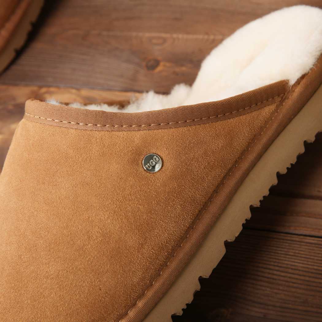 DK UGG Men’s Sheepskin Slippers 081A