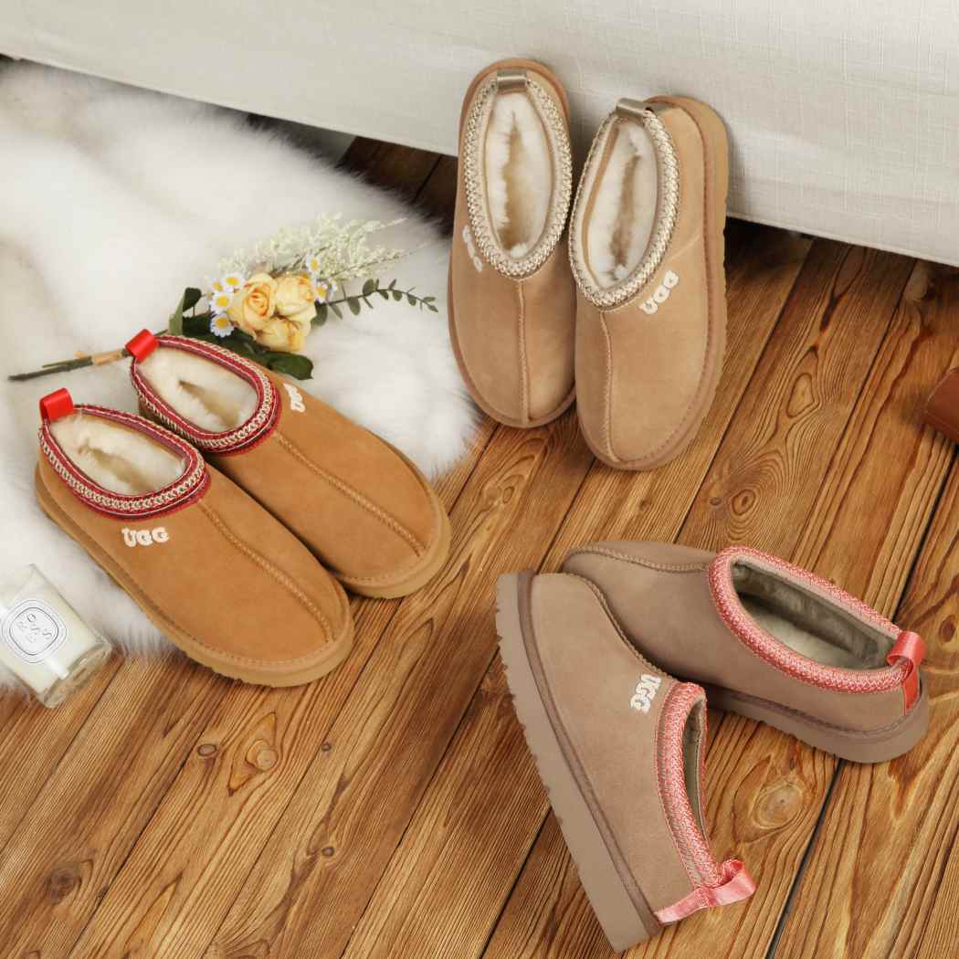 DK UGG Unisex Tasman Emb Logo Slippers 128A