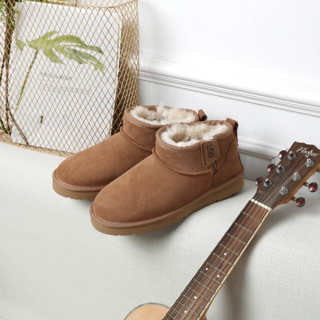 DK UGG Ultra Mini Zip Boots 152