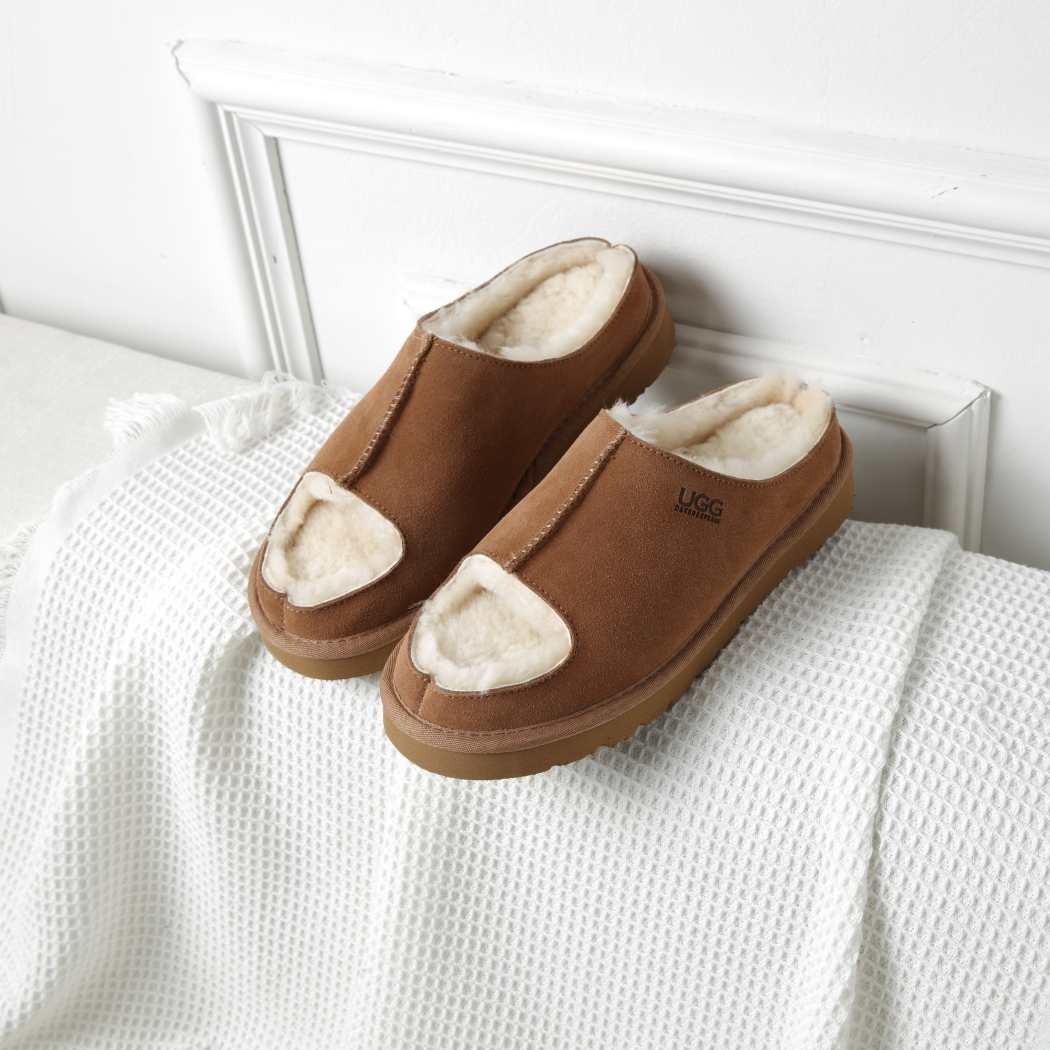 DK UGG Women Ascot Slipper 153