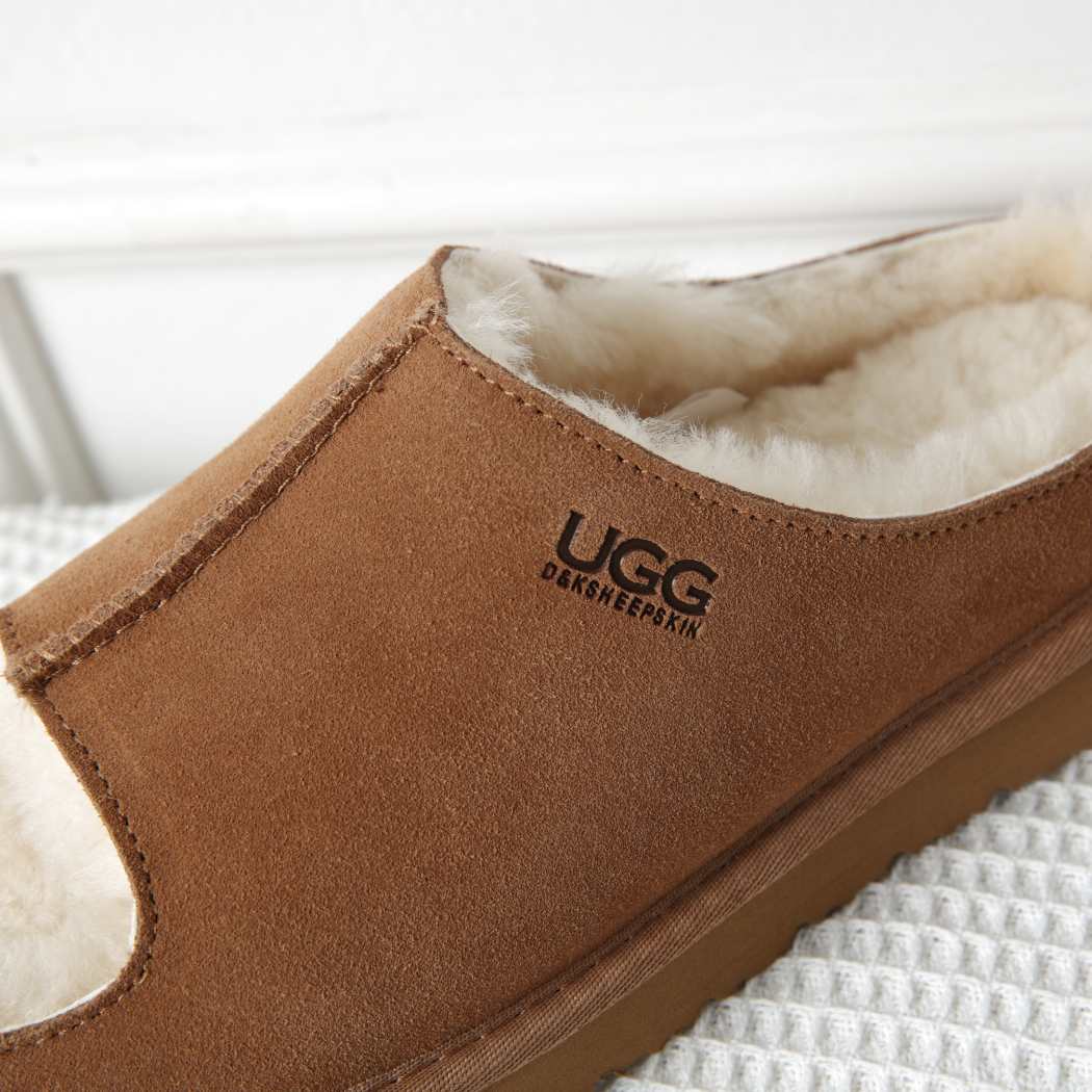 DK UGG Women Ascot Slipper 153