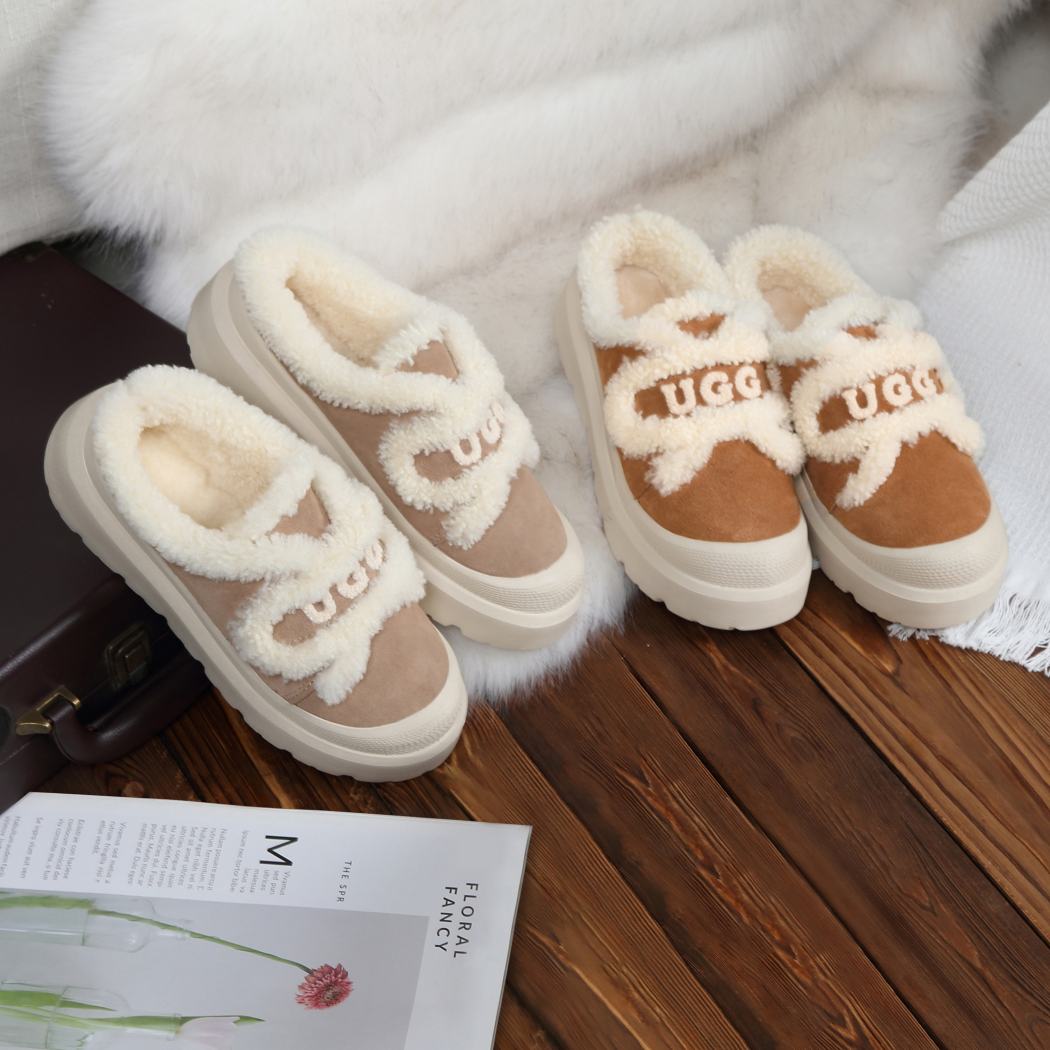 DK UGG Women Ela Shearling Lined Slippers 164