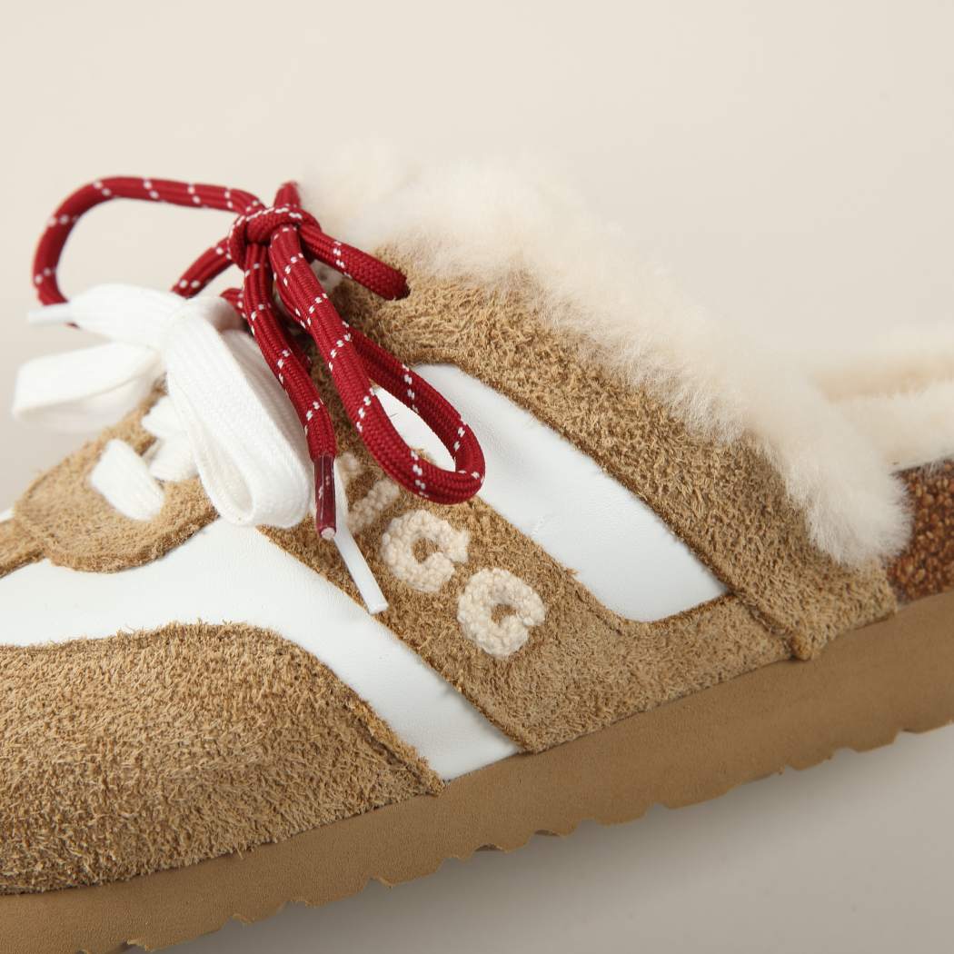 DK UGG® Shearling Clog 169