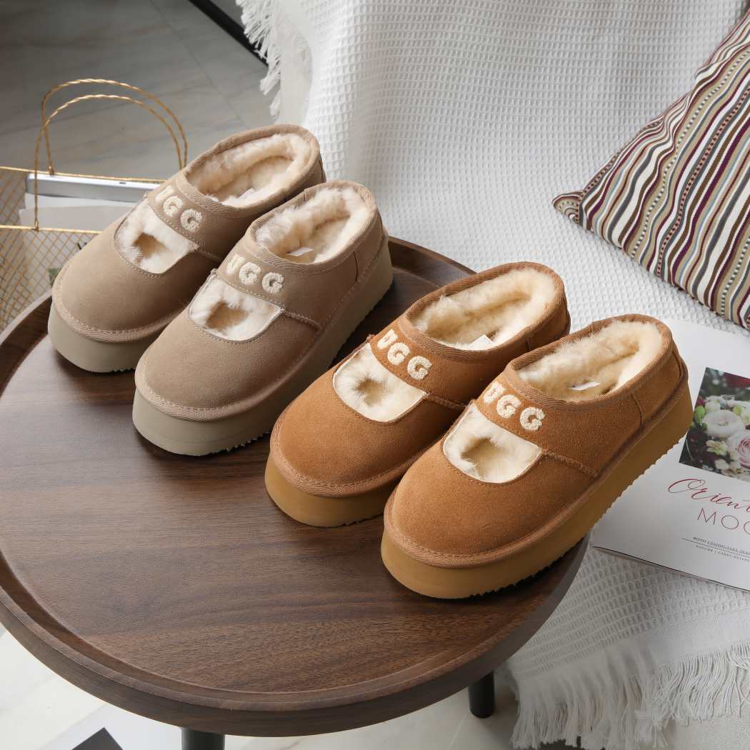 DK UGG Dina Mary Jane Logo Platform 240 – UGG OUTLET DEALS