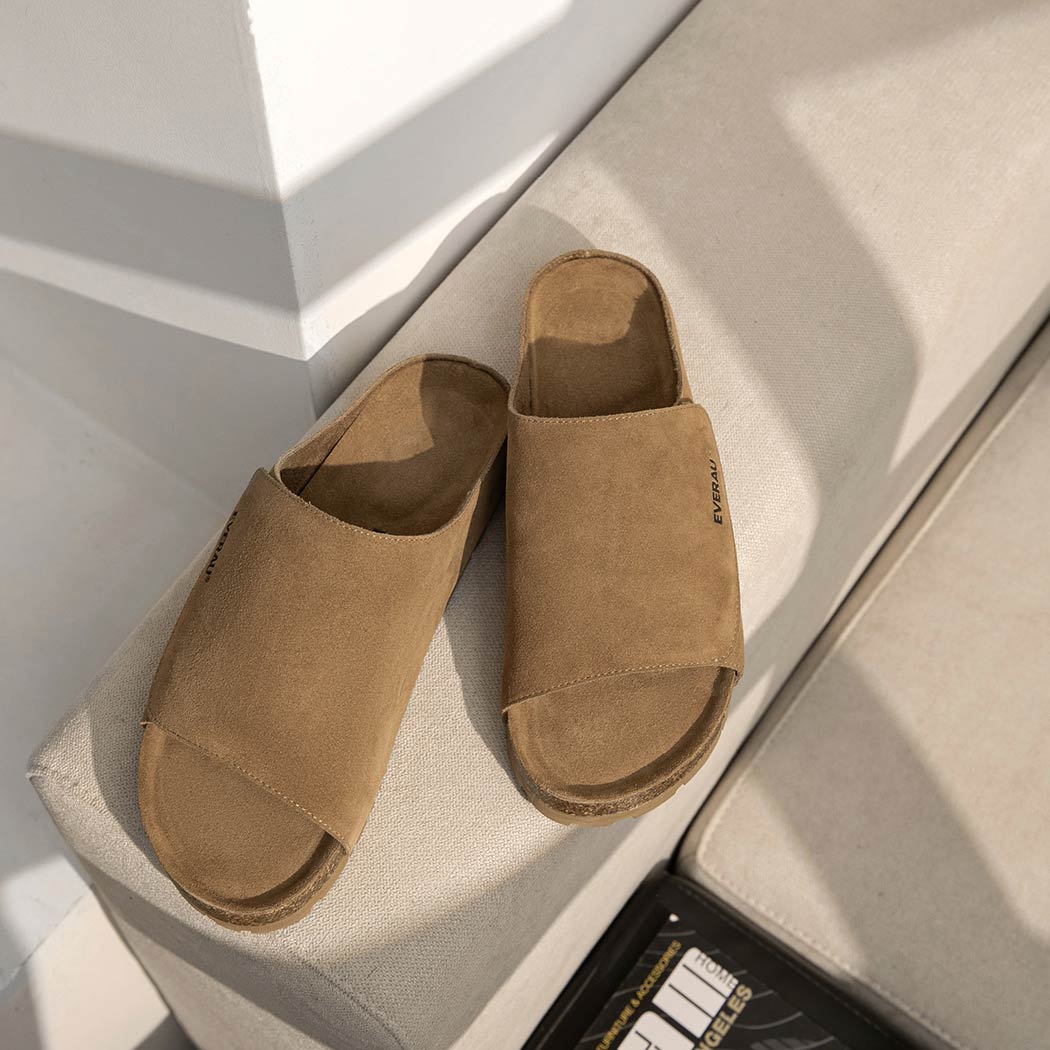 EVERAU® Men Adjustable Embossed Slip-on Summer Slides Justice EA 2051