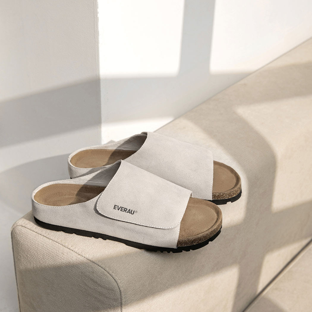 EVERAU® Men Adjustable Embossed Slip-on Summer Slides Justice EA 2051