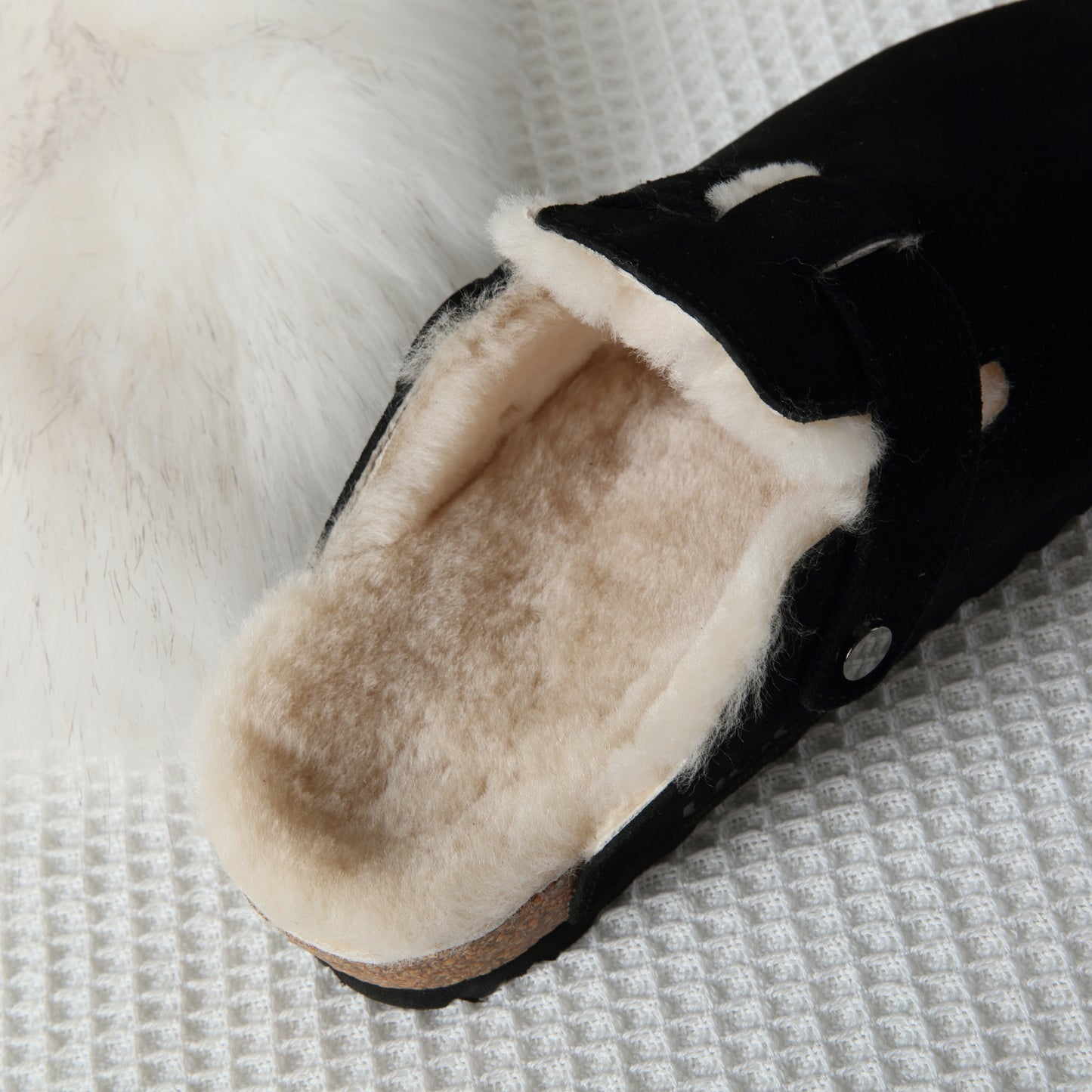 DK UGG Unisex Shearling Buckle Slippers 137