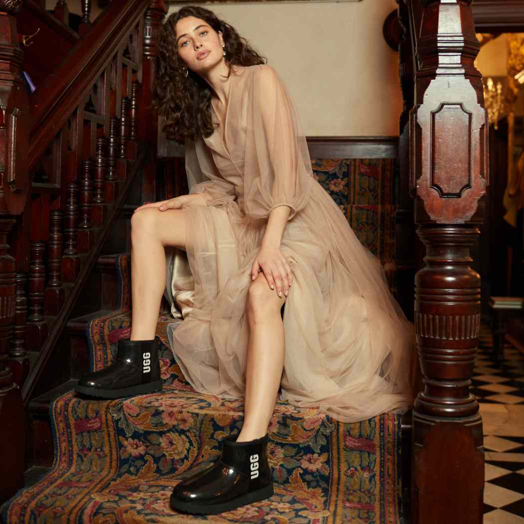 OZWEAR Ugg Classic Clear Boots (Waterproof) OB 835