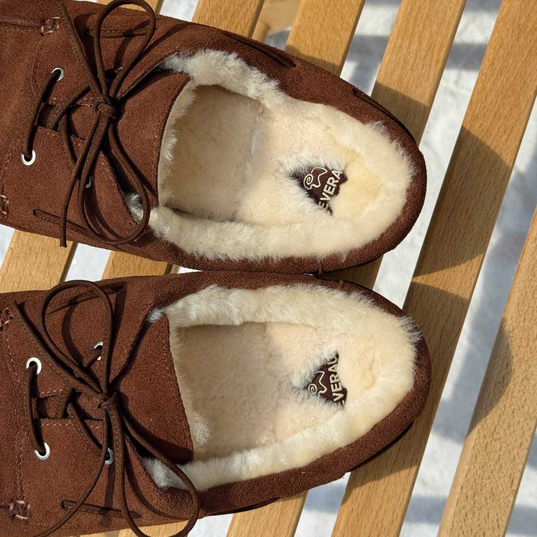 Churna cow suede clog slippers EA 7092 in Sand