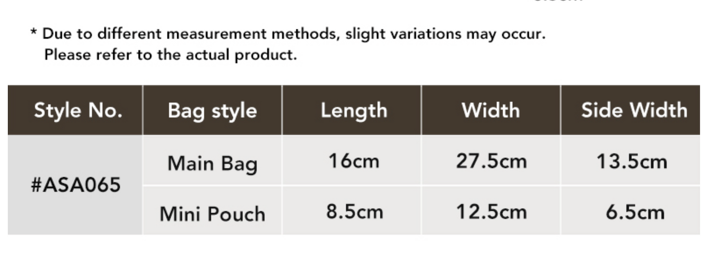 Size guide for AUSTRALIAN SHEPHERD® Dunelight Leather Barrel Crossbody Bag ASA 065 showing detailed product dimensions, measurements, and handbag specifications.