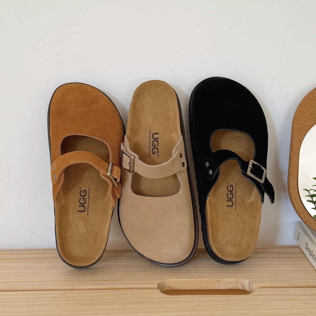 Pair of AUSTRALIAN SHEPHERD Mary Jane Style Leather Slides Brikon AS 7045 in Chestnut and Sand with comfortable slip-on design.