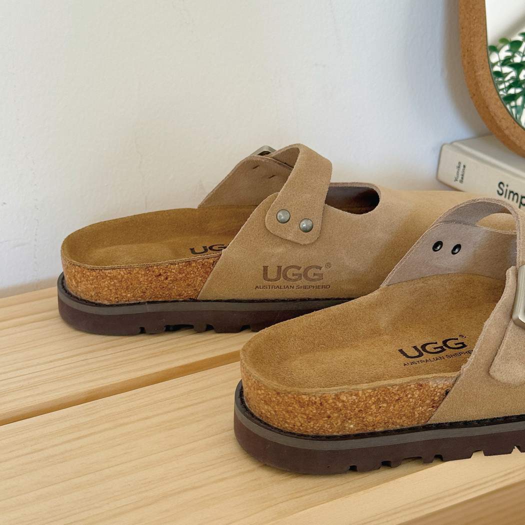 Side profile of AUSTRALIAN SHEPHERD Mary Jane Style Leather Slides Brikon AS 7045 in Sand featuring a lightweight sole and adjustable buckle strap.