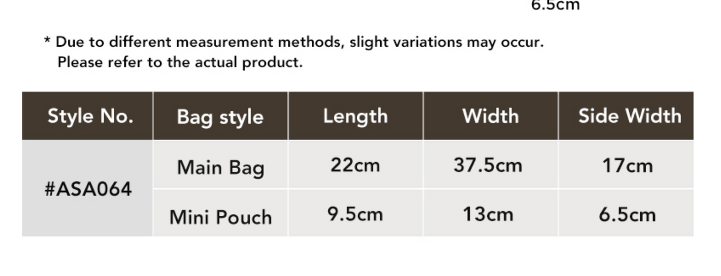 Product dimensions of AUSTRALIAN SHEPHERD® Snowbelle Wool & Leather Barrel Handbag ASA 064 with detailed size illustration.