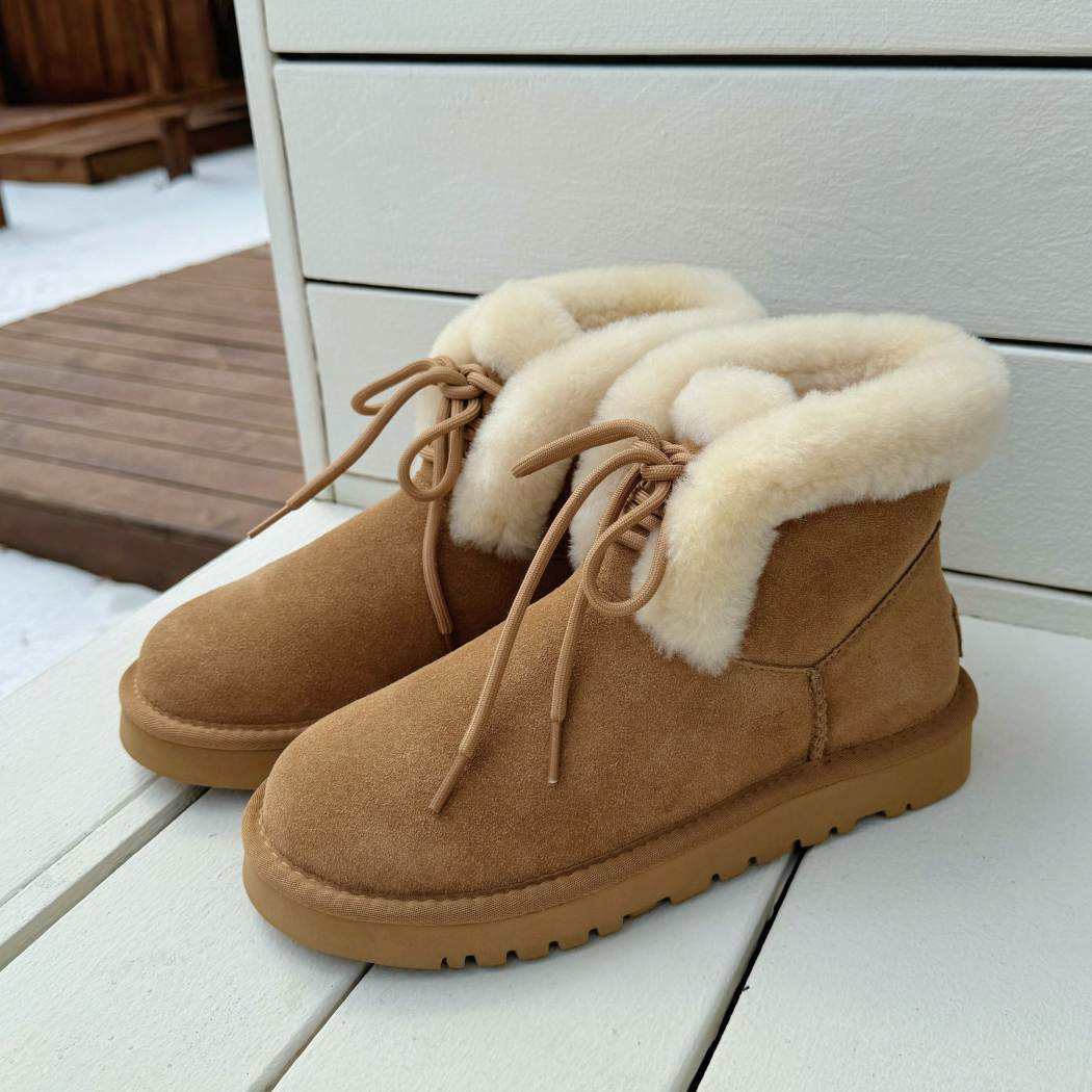 Front view of AUSTRALIAN SHEPHERD® UGG Boots Women Sheepskin Wool Lace Up Dreva AS 3120 in Chestnut with premium suede upper.