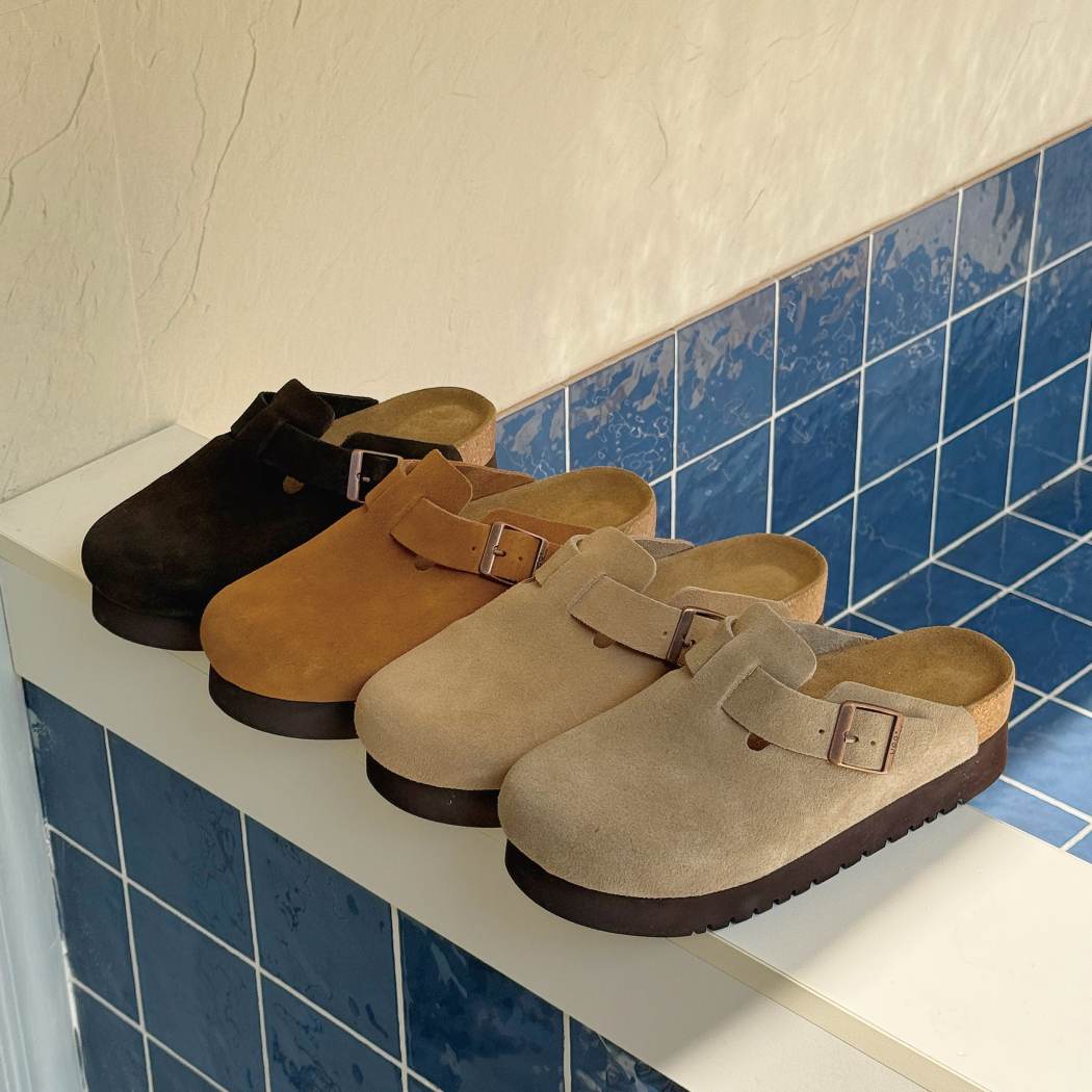 Berrin cow suede platform clogs AS 7044 in Beige, Chestnut, Chocolate and Taupe