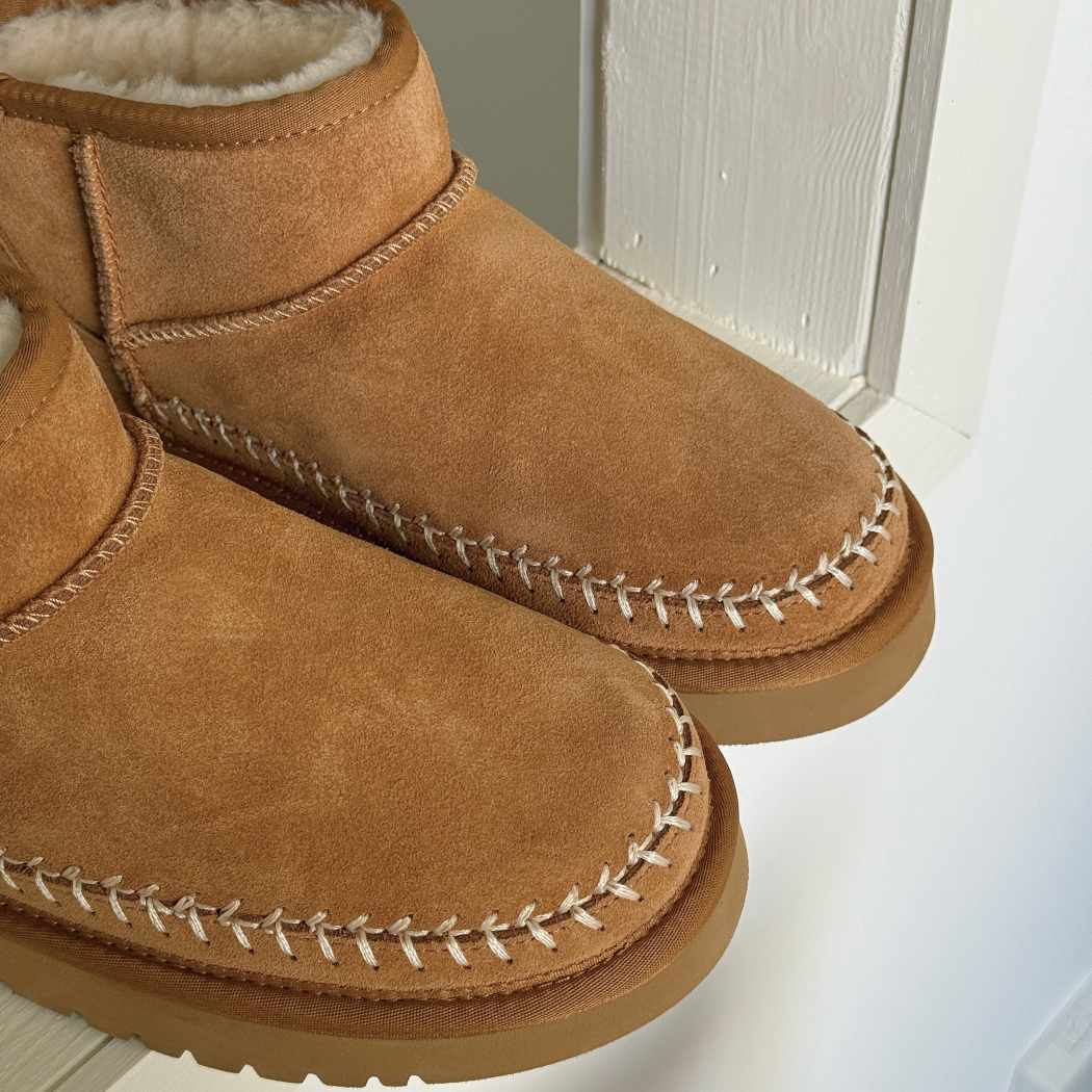 Cow suede upper detail of Canlia moc toe mini ankle boots AS 3144