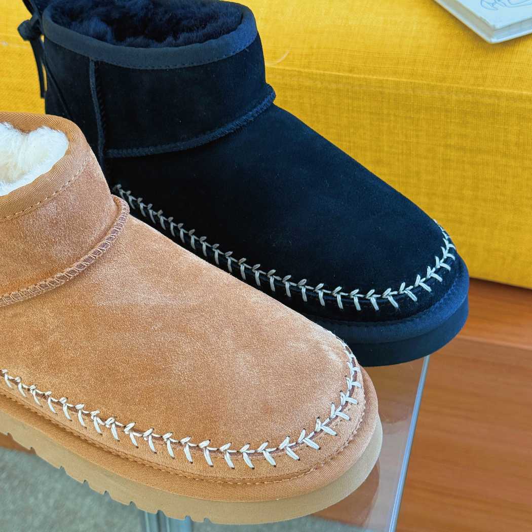 Moc toe stitching detail of Canlia cow suede mini ankle boots AS 3144