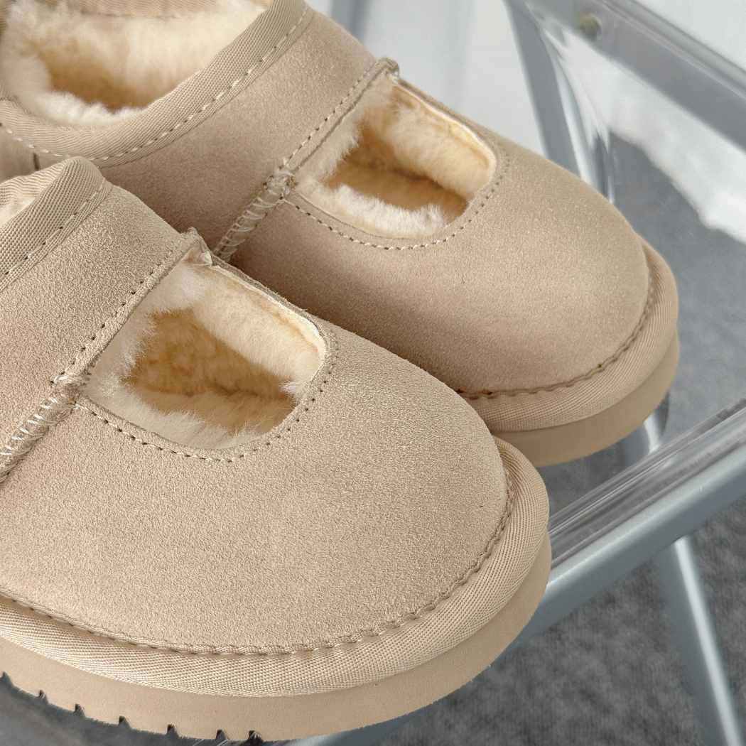 Mary Jane strap detail of Carmella kids sheepskin wool ankle slippers AS 2127K