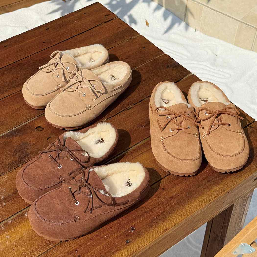 Top view of Churna cow suede clog slippers EA 7092