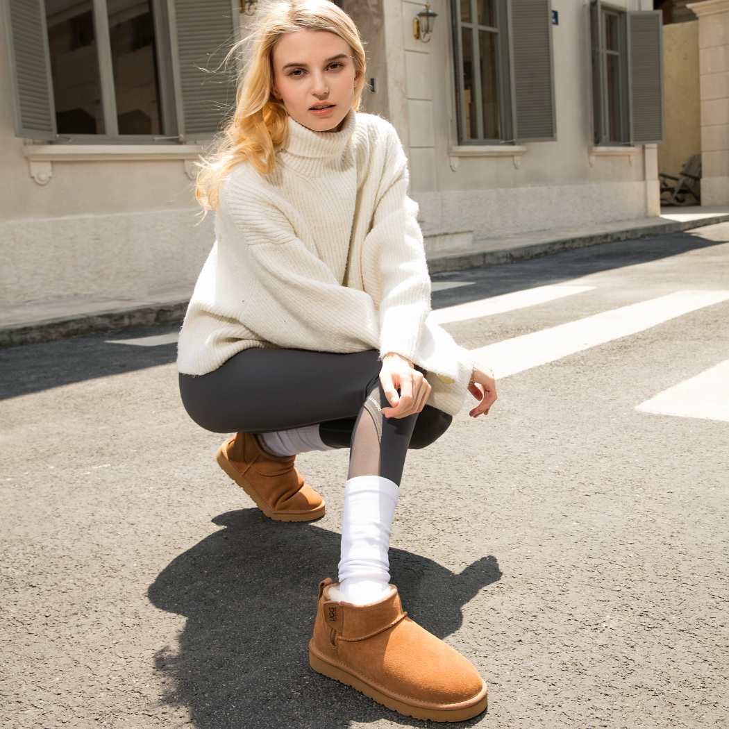 DK UGG Ultra Mini Zip Boots 152