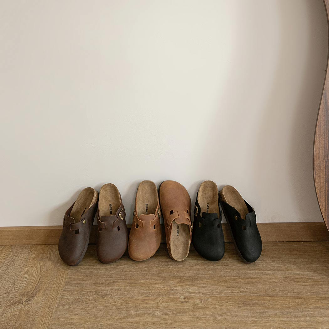 Display view of EVERAU Brooklyn Adjustable Buckled Slides Women Leather Slip-On Flat Sandals EA 7058 showcasing the classic slip-on design.