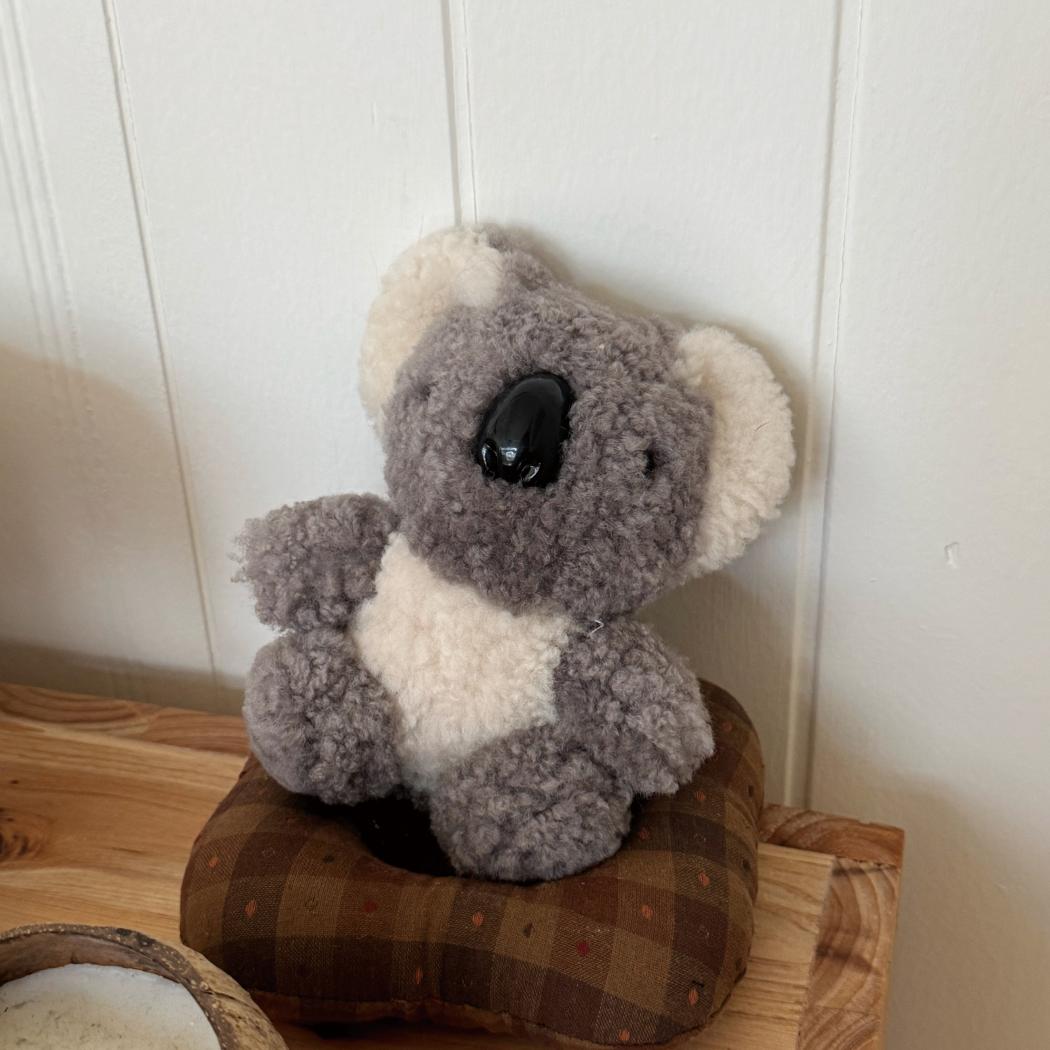 Koobi sheepskin wool koala keyring bag charm ASZ 041 in Grey