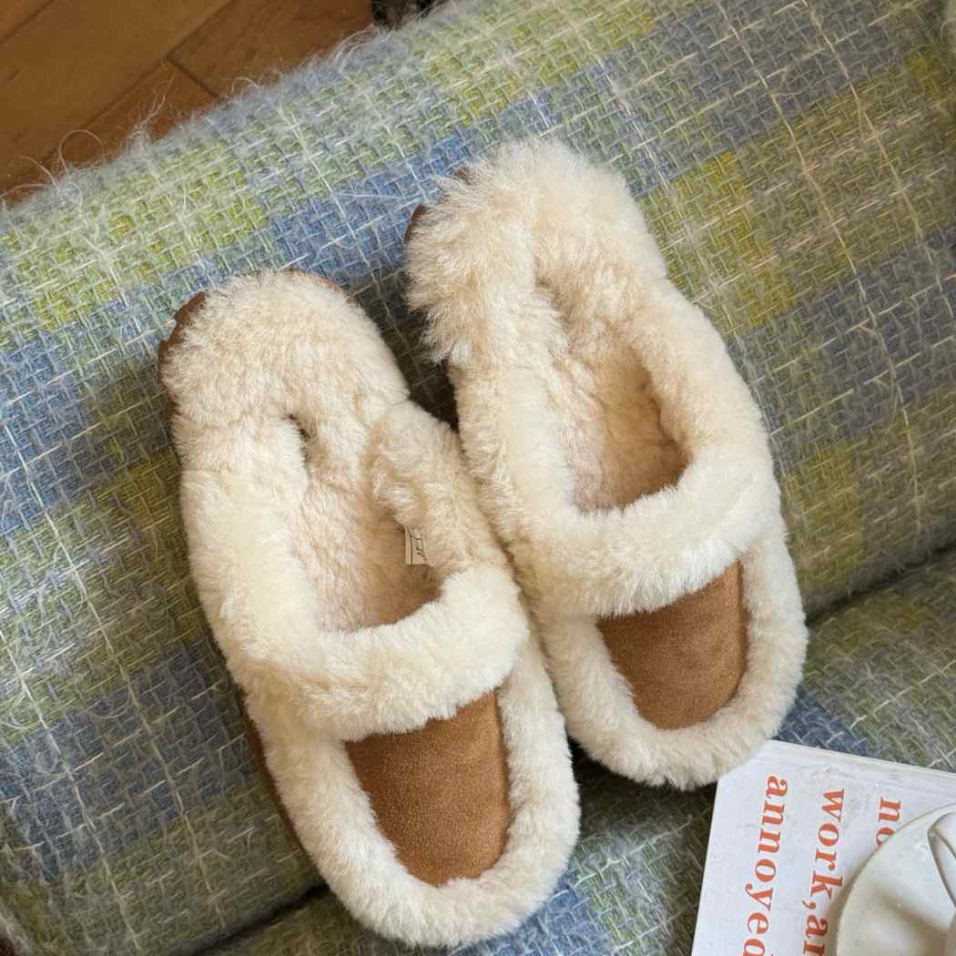 Top view of Layna sheepskin wool slip-on mule slippers AS 2133