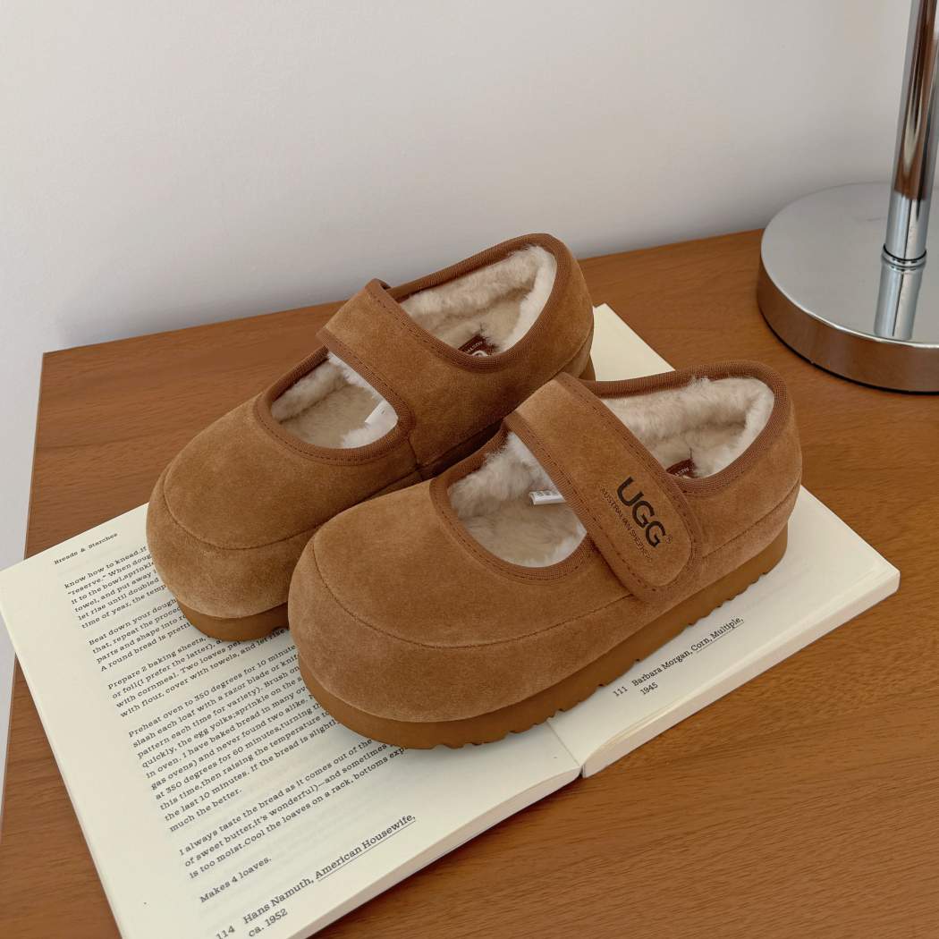 Side profile of Millie kids sheepskin wool Mary Jane slippers AS 7037K in Chestnut