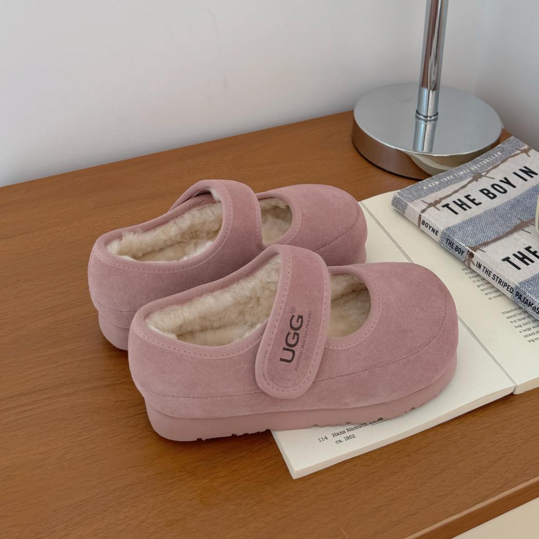 Side profile of Millie kids Mary Jane slippers AS 7037K in Pink