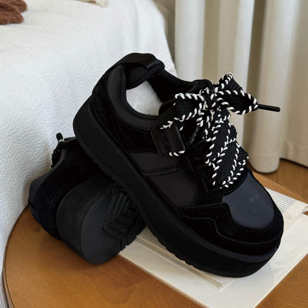 Side profile of Norveil short boots AS 3130 in Black