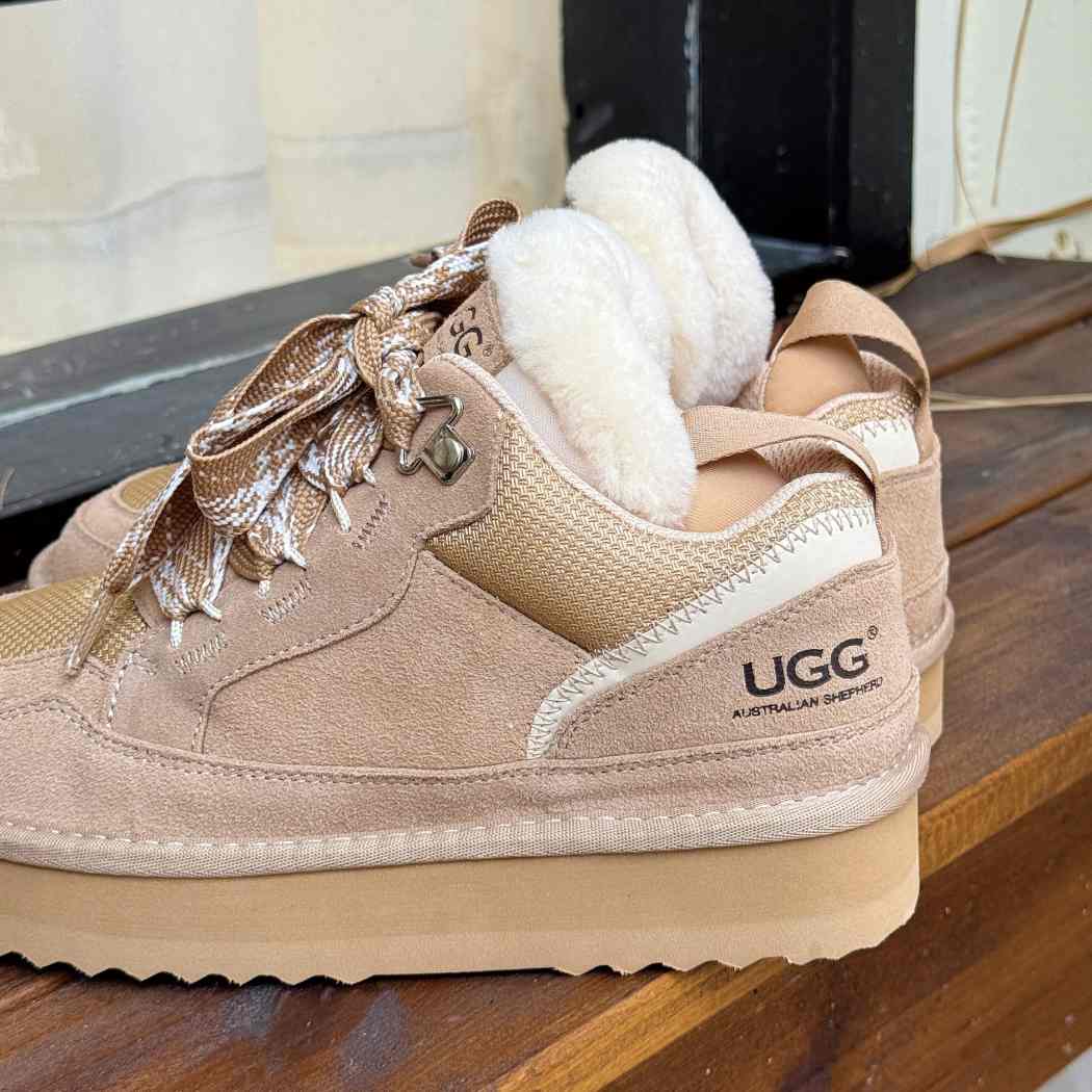 Pair of Parkyr kids sheepskin wool platform sneaker boots AS 3083K in Chestnut