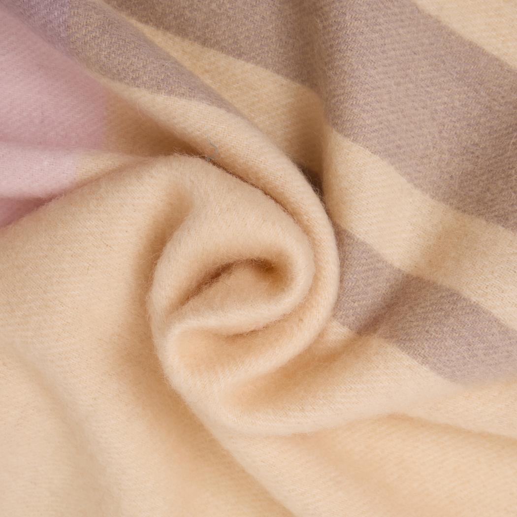 Close-up of the soft Light Pink 100% wool texture on the Urban UGG Wynel scarf UR8011